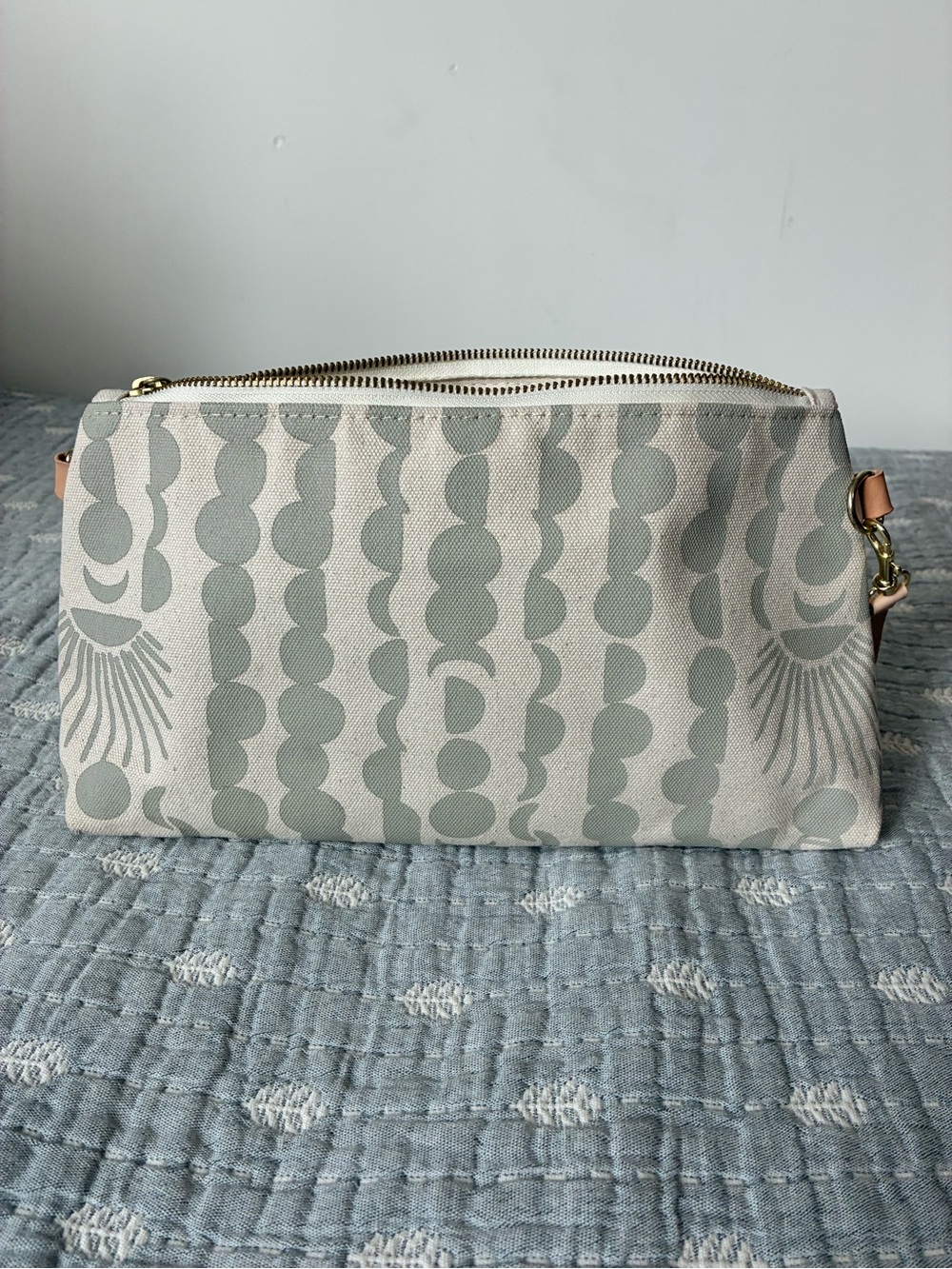 Erin Flett Canvas Crossbody Sun and Moon Bag in Oatmeal - Picture 2 of 5
